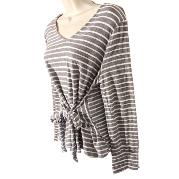 💙 A New Day - Very Cute Gray & White Striped Tie- Front Top - Picture 4 of 9